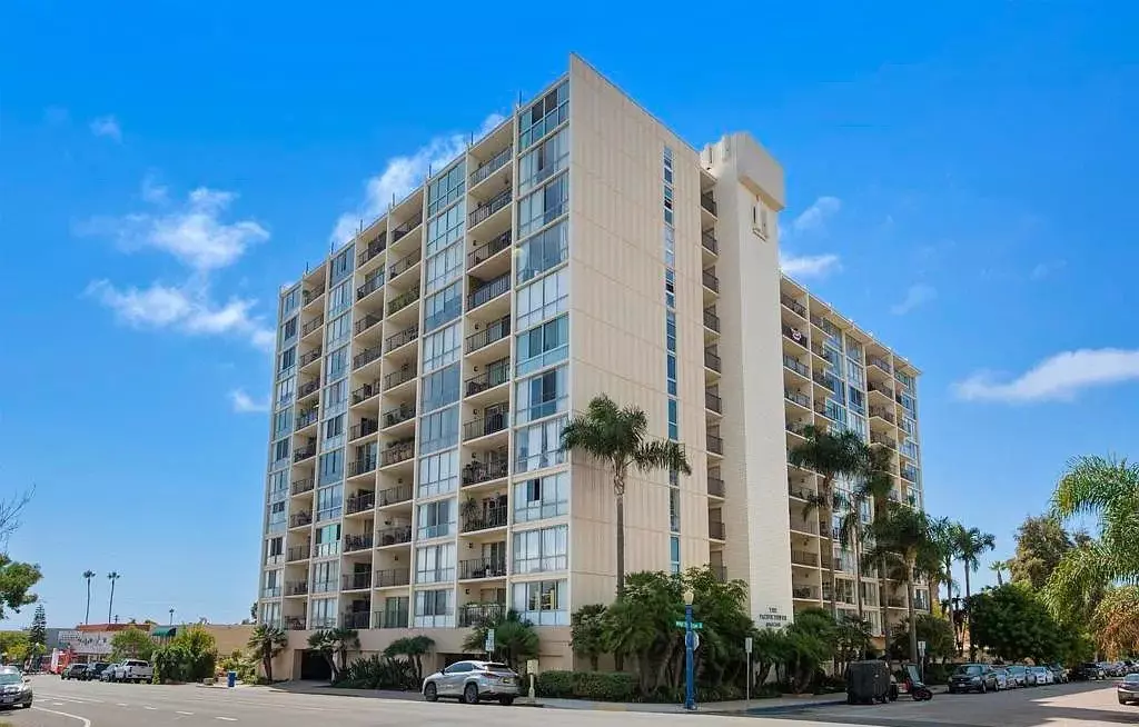 For Rent: 2 Bedroom, 2 Bathroom Apartment Available Now photo 3