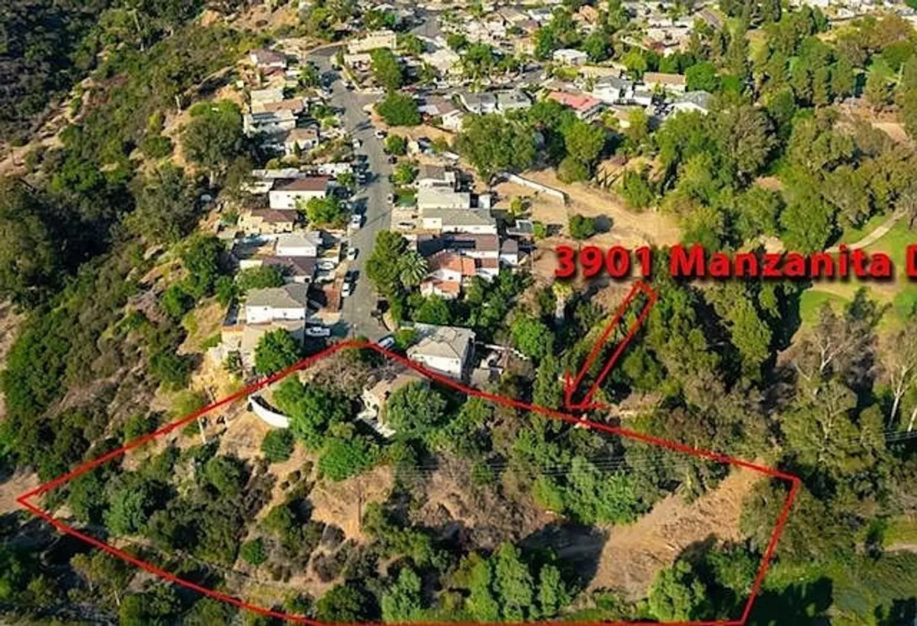 Manzanita Dr photo 3