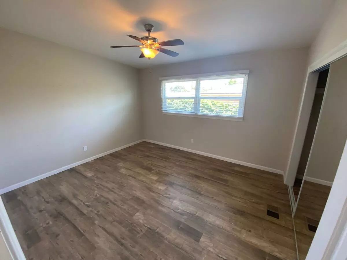 Newly Renovated On Montezuma! photo 2