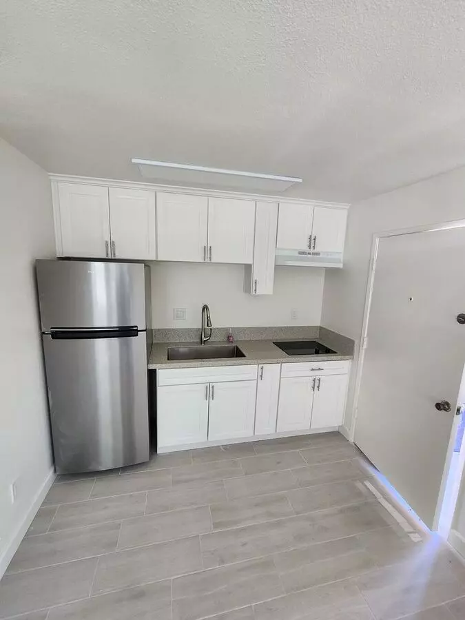 4484 Felton St San Diego, CA 92116 photo 2