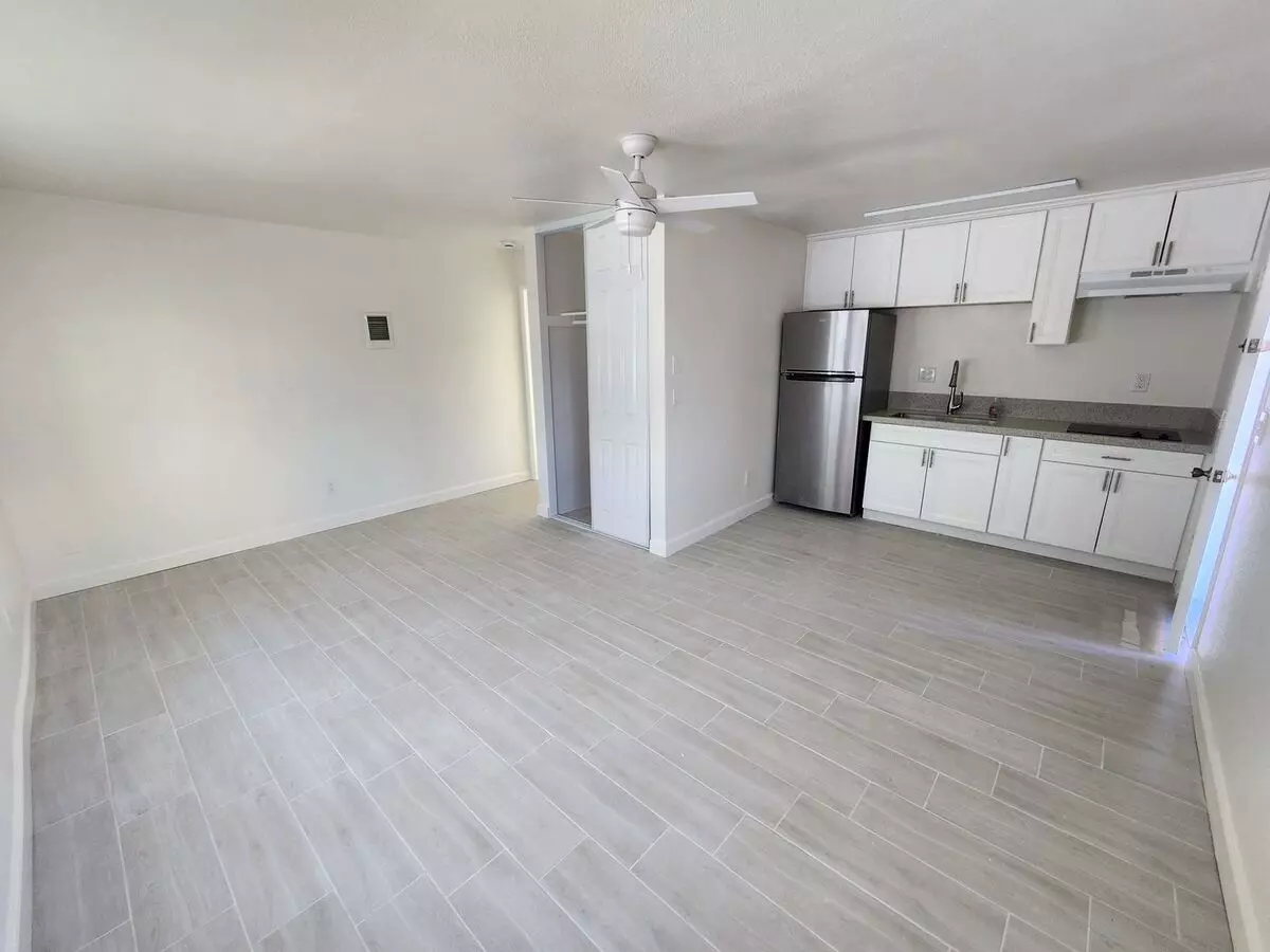 4484 Felton St San Diego, CA 92116 photo 3