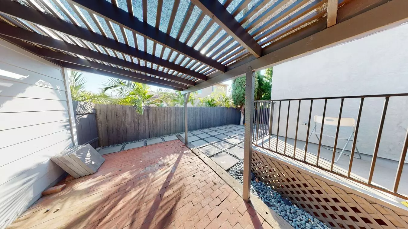 Newly Renovated On Montezuma! photo 2