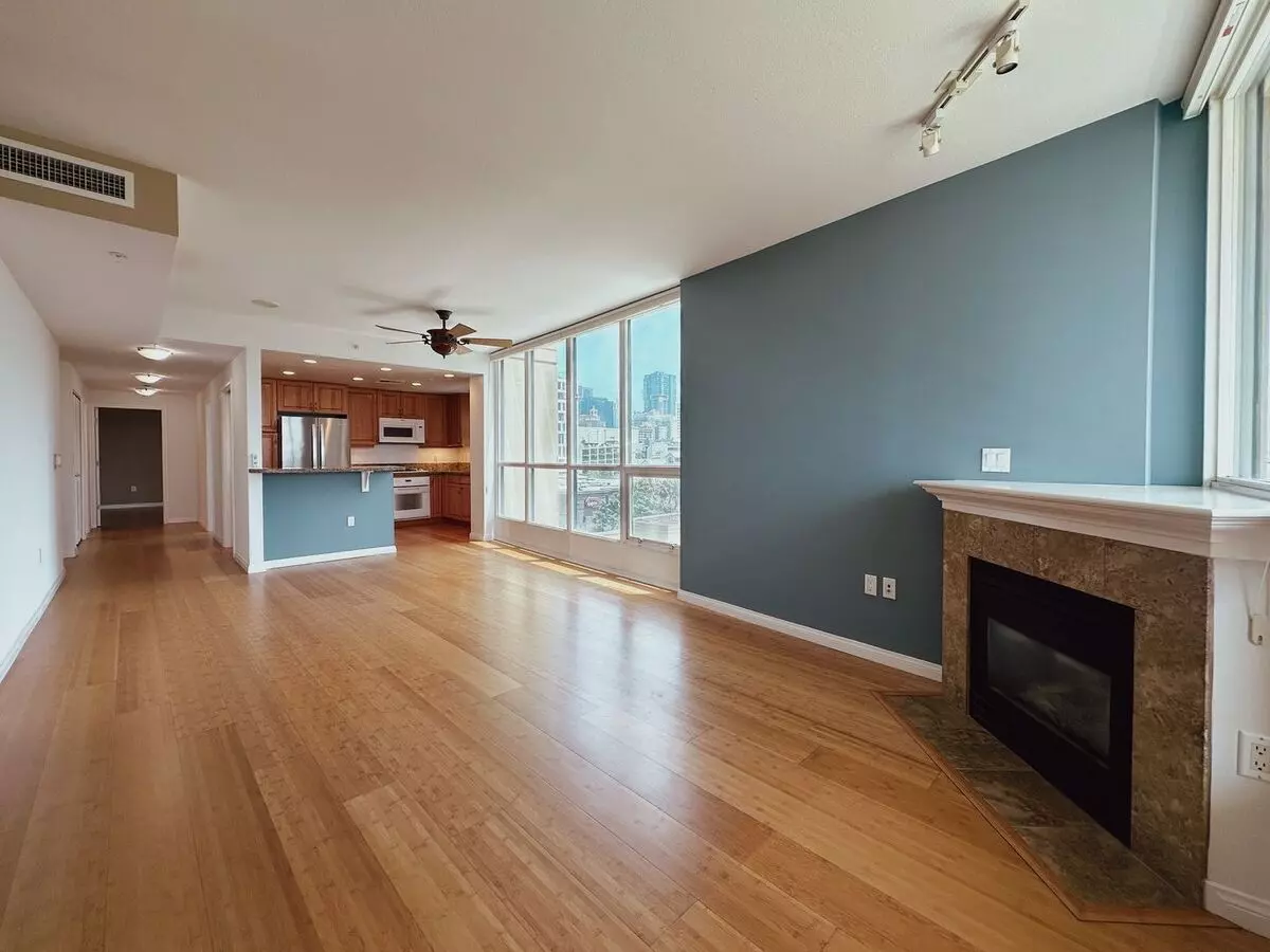 Modern 2 Bed, 2 Bath Condo In The Heart Of The Marina District photo 3
