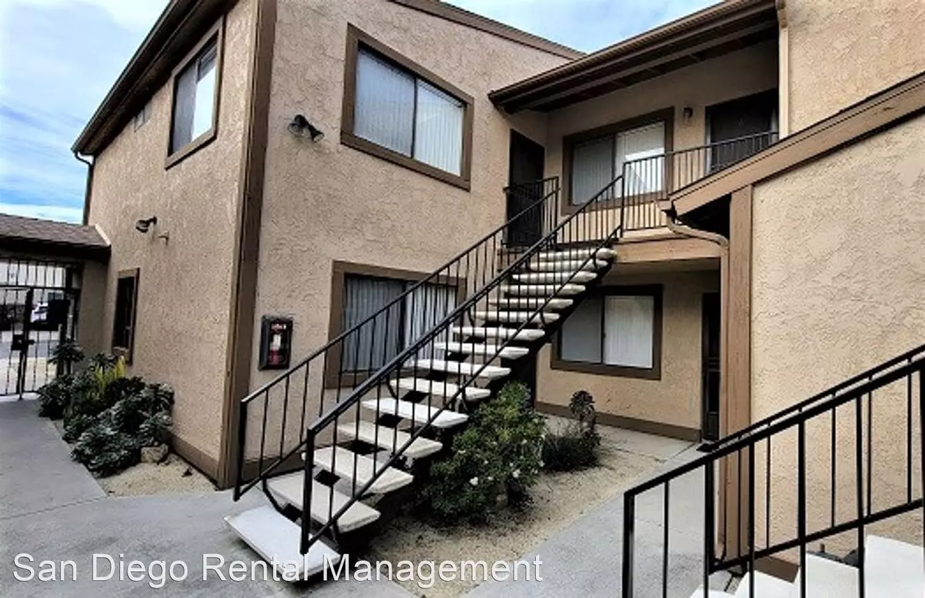 4475 Cherokee Avenue, San Diego, CA 92116 photo 4