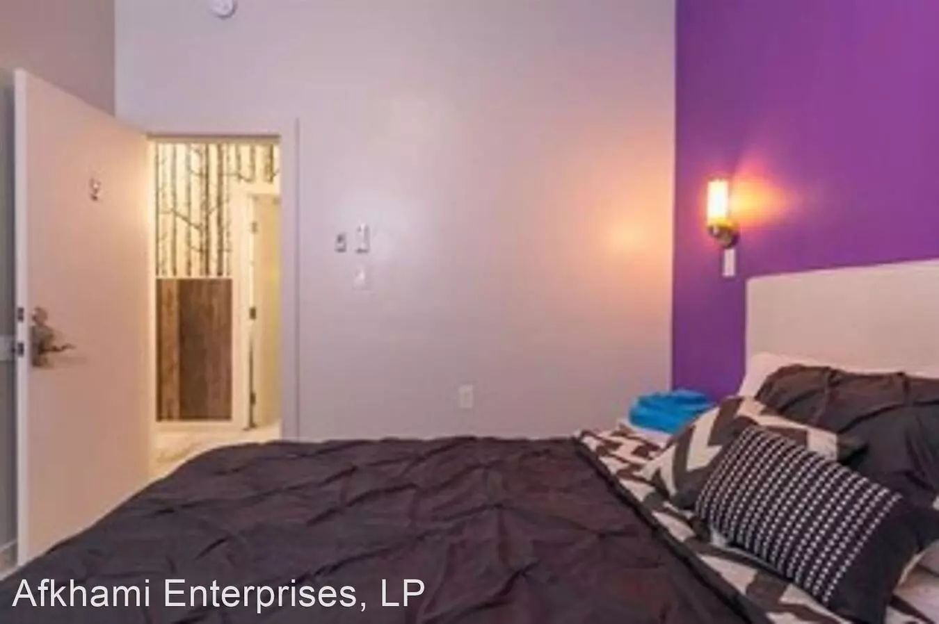 1703 Logan Avenue, San Diego, CA 92113 photo 2