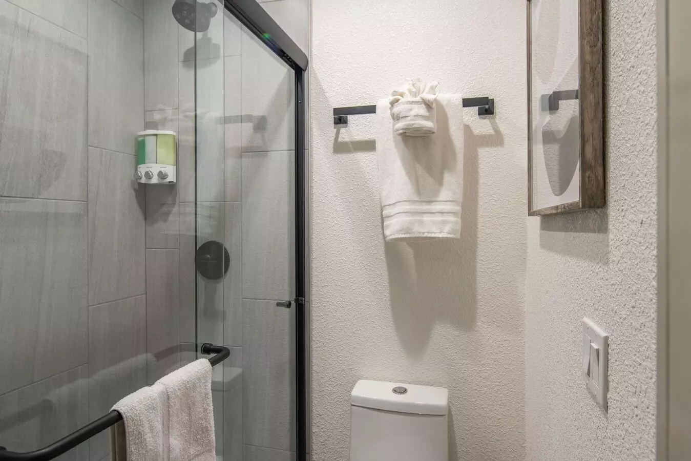 843 Fourth Avenue, San Diego, CA 92101 photo 4