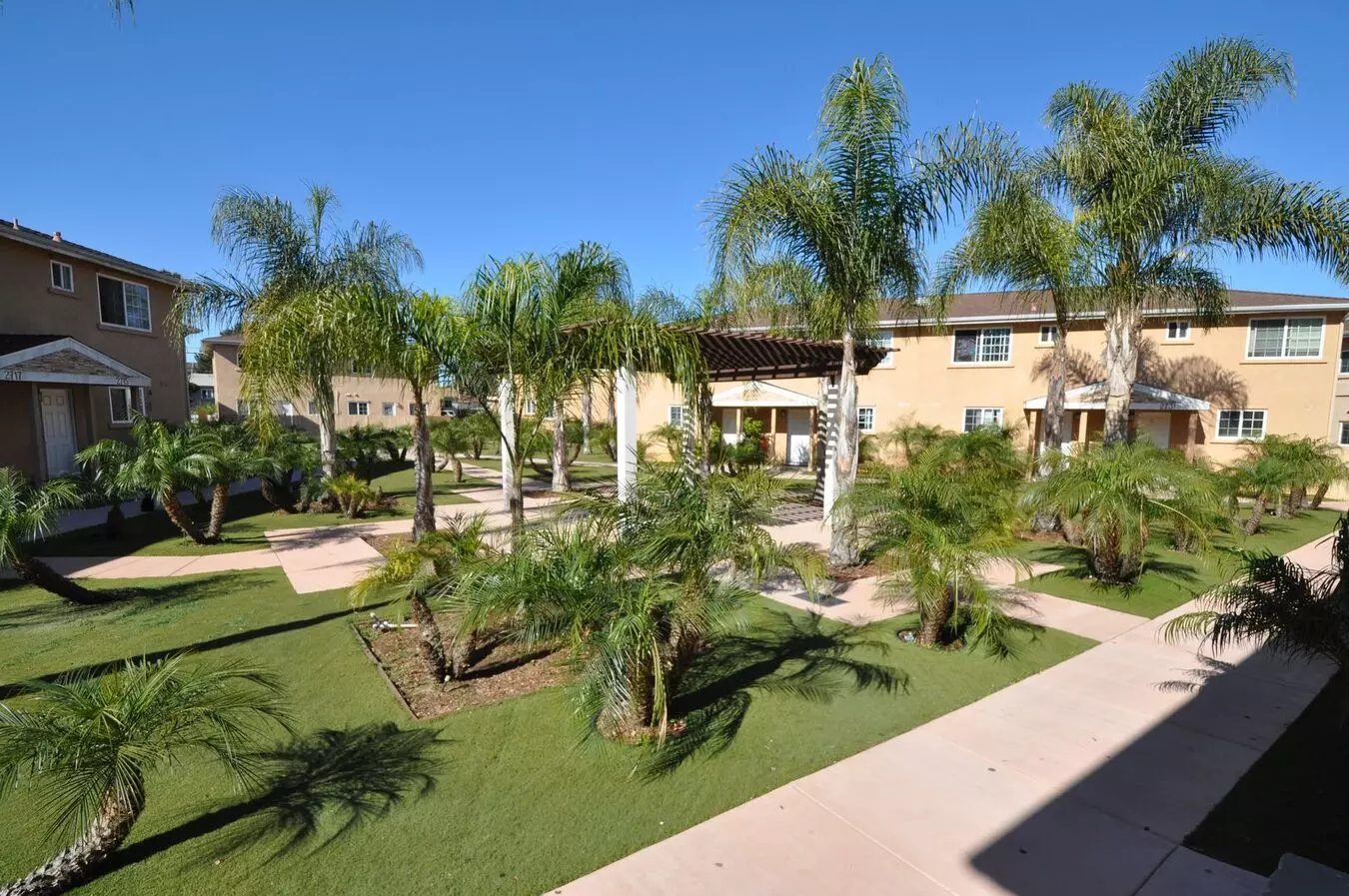 Park View Apartments In The Heart Of San Diego! photo 3