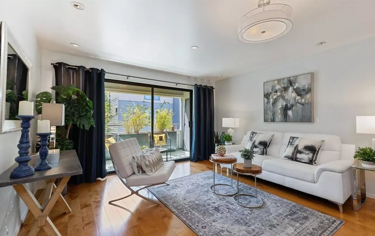 360 Guerrero Street 309 photo 4