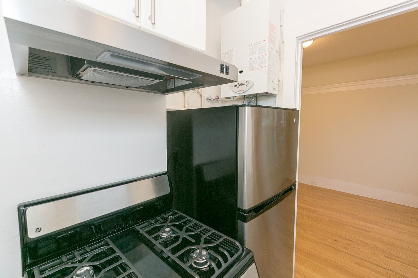 1025 Post Apartments photo 2