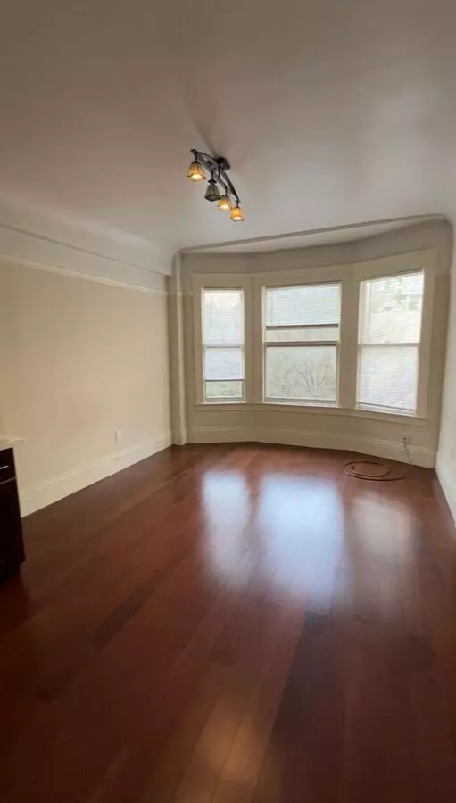1062 Sutter Street, San Francisco, CA 94109 photo 2
