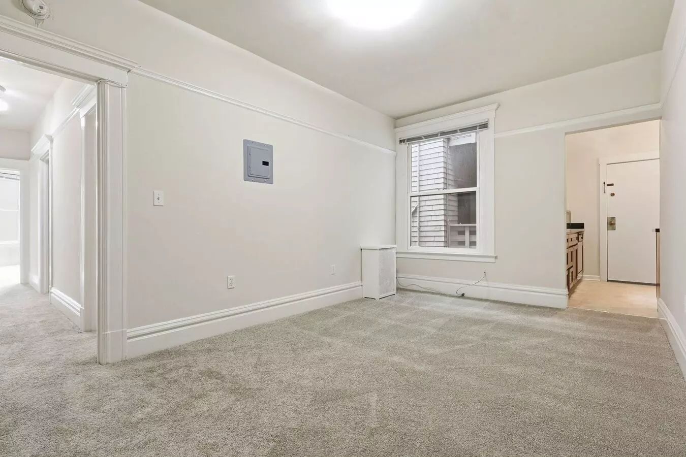 1111 Pine Street Apartments photo 4