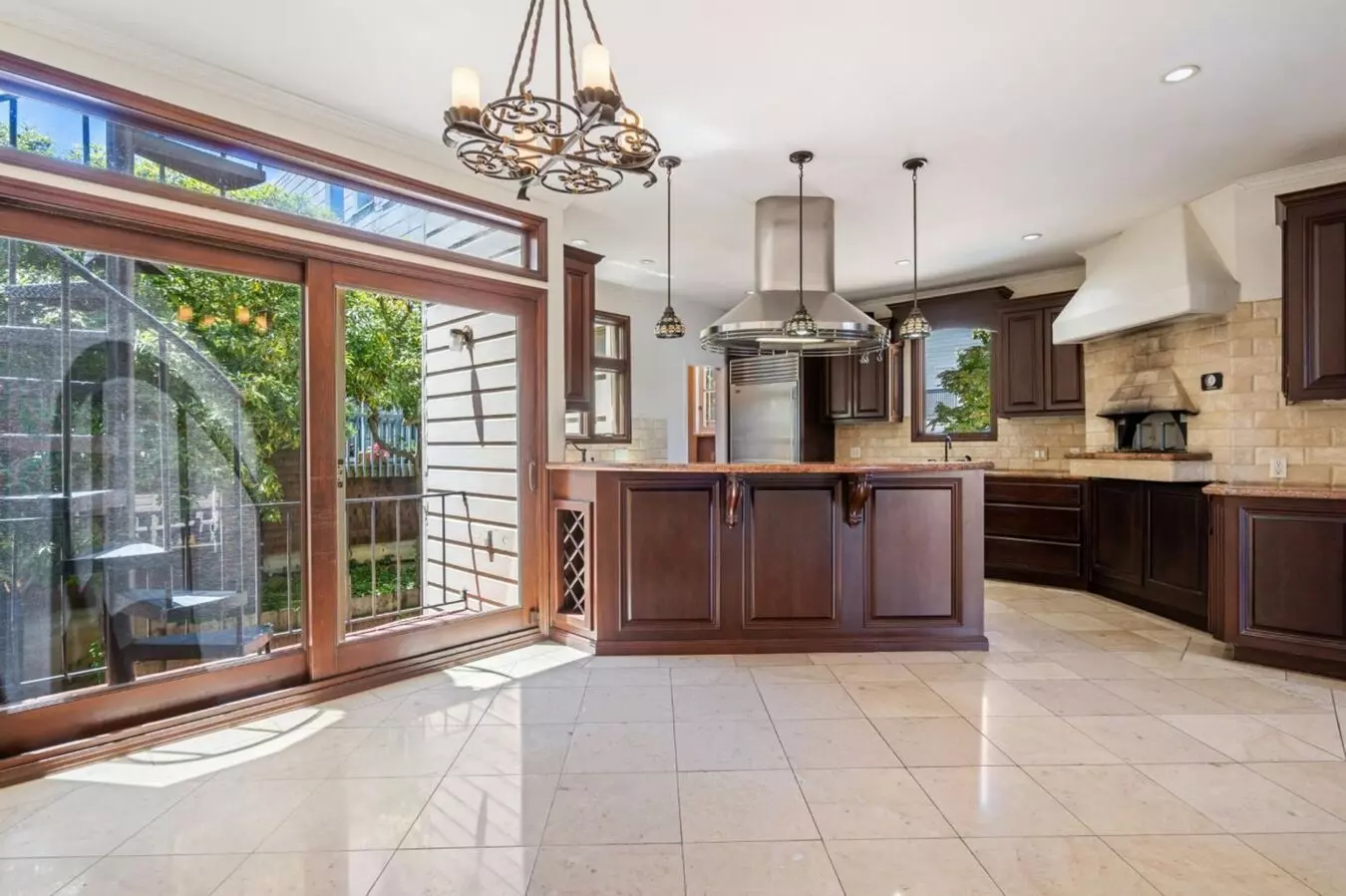 1127 Filbert Street, San Francisco, CA 94109 photo 4