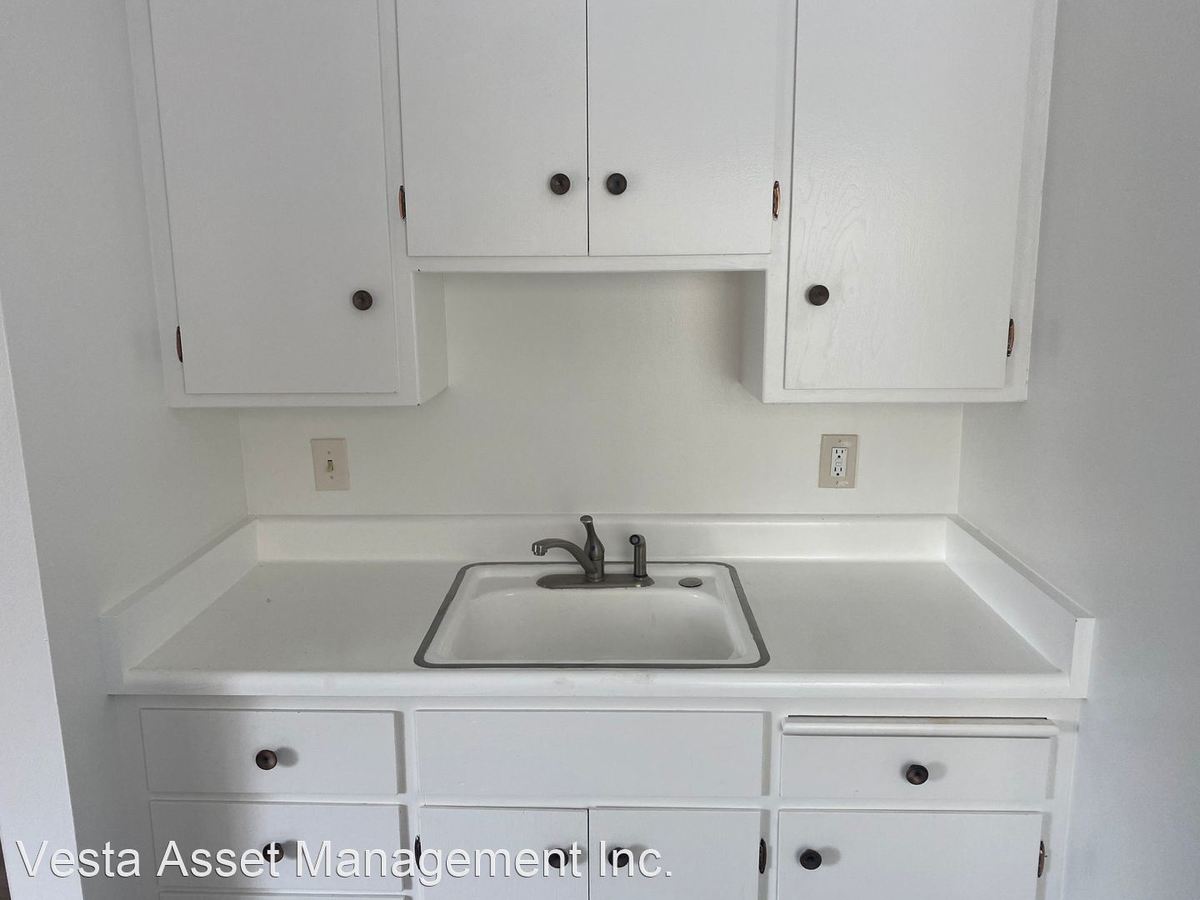 125 3rd Avenue ** photo 2