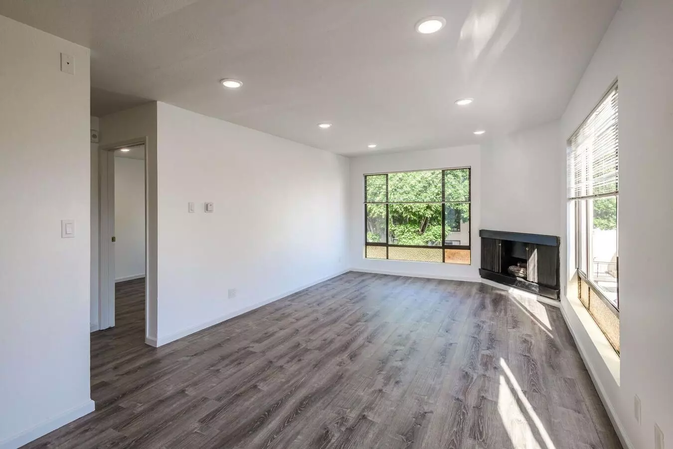 125 Bay photo 5