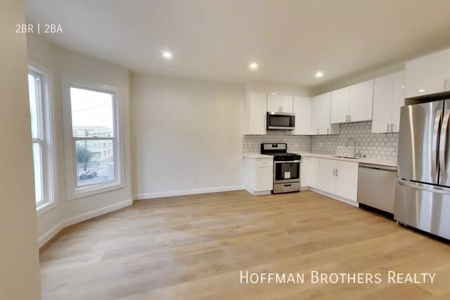 1262 Vallejo Street, San Francisco, CA 94109 photo 2