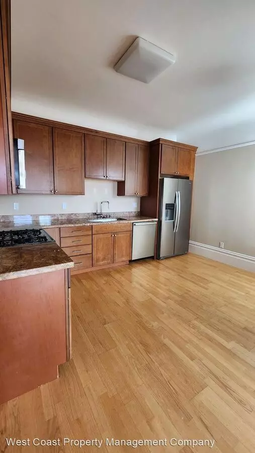 130-134 Clement Street photo 3