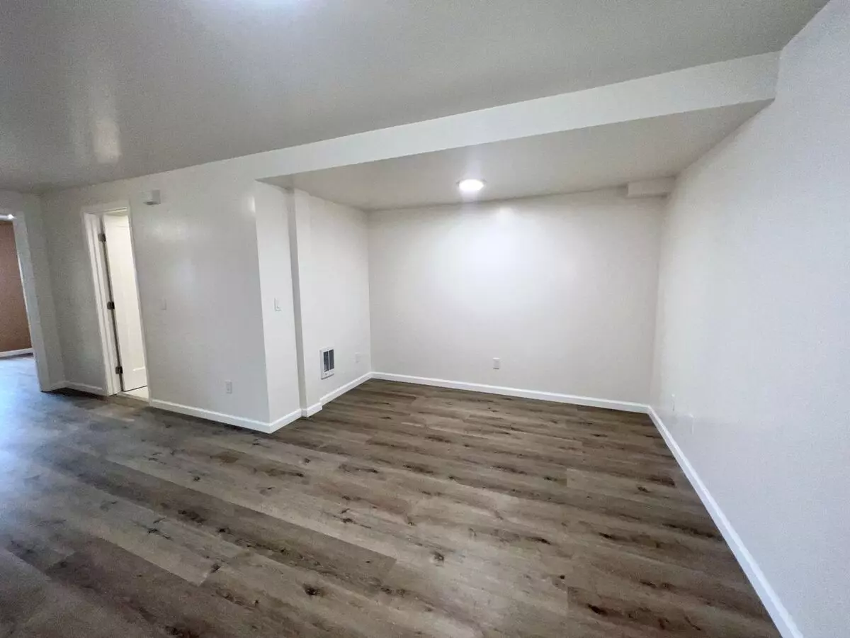 131-133 Rolph Street