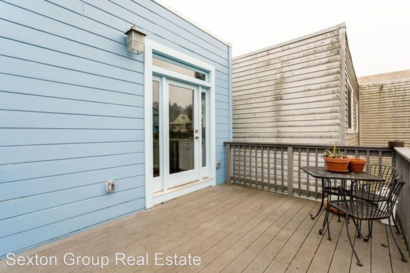 131 Miramar Ave photo 2
