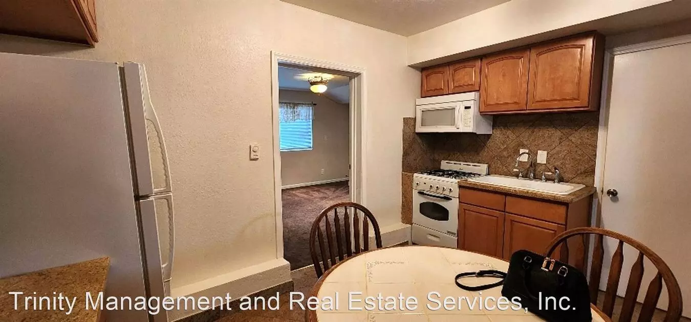 1310 Gilman Avenue, San Francisco, CA 94124 photo 4