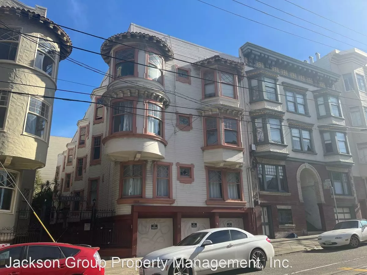 1326 Hyde Street, San Francisco, CA 94109 photo 2
