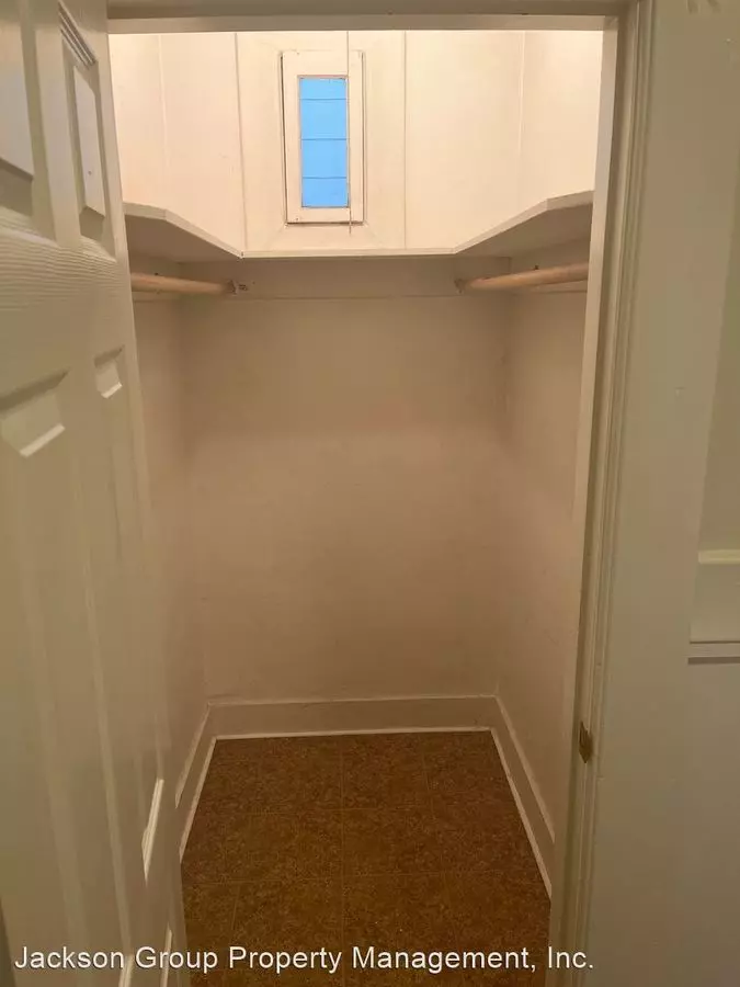 1326 Hyde Street, San Francisco, CA 94109 photo 5
