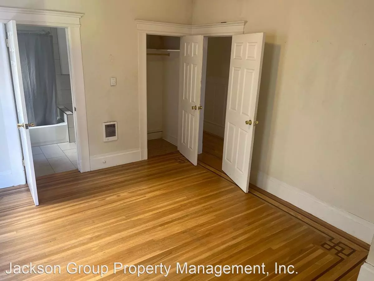 1326 Hyde Street, San Francisco, CA 94109 photo 4