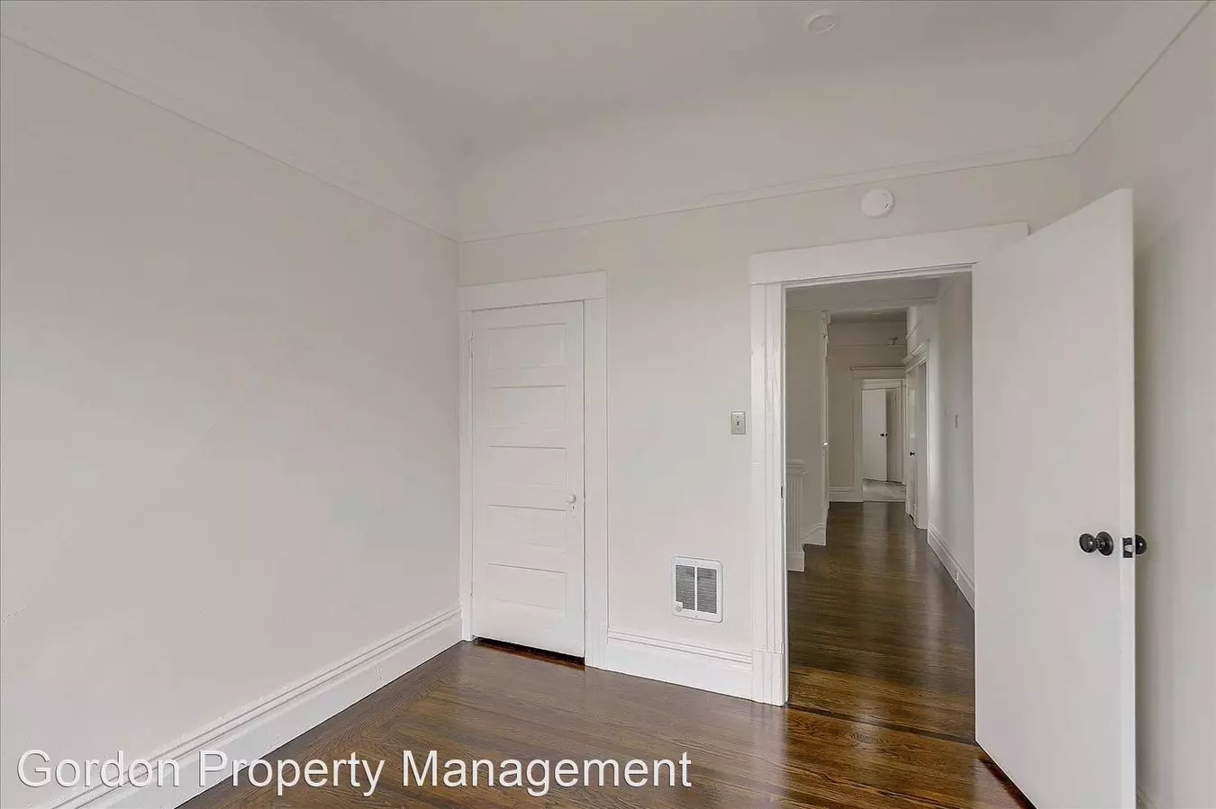 12th Ave 1340-1342 photo 4
