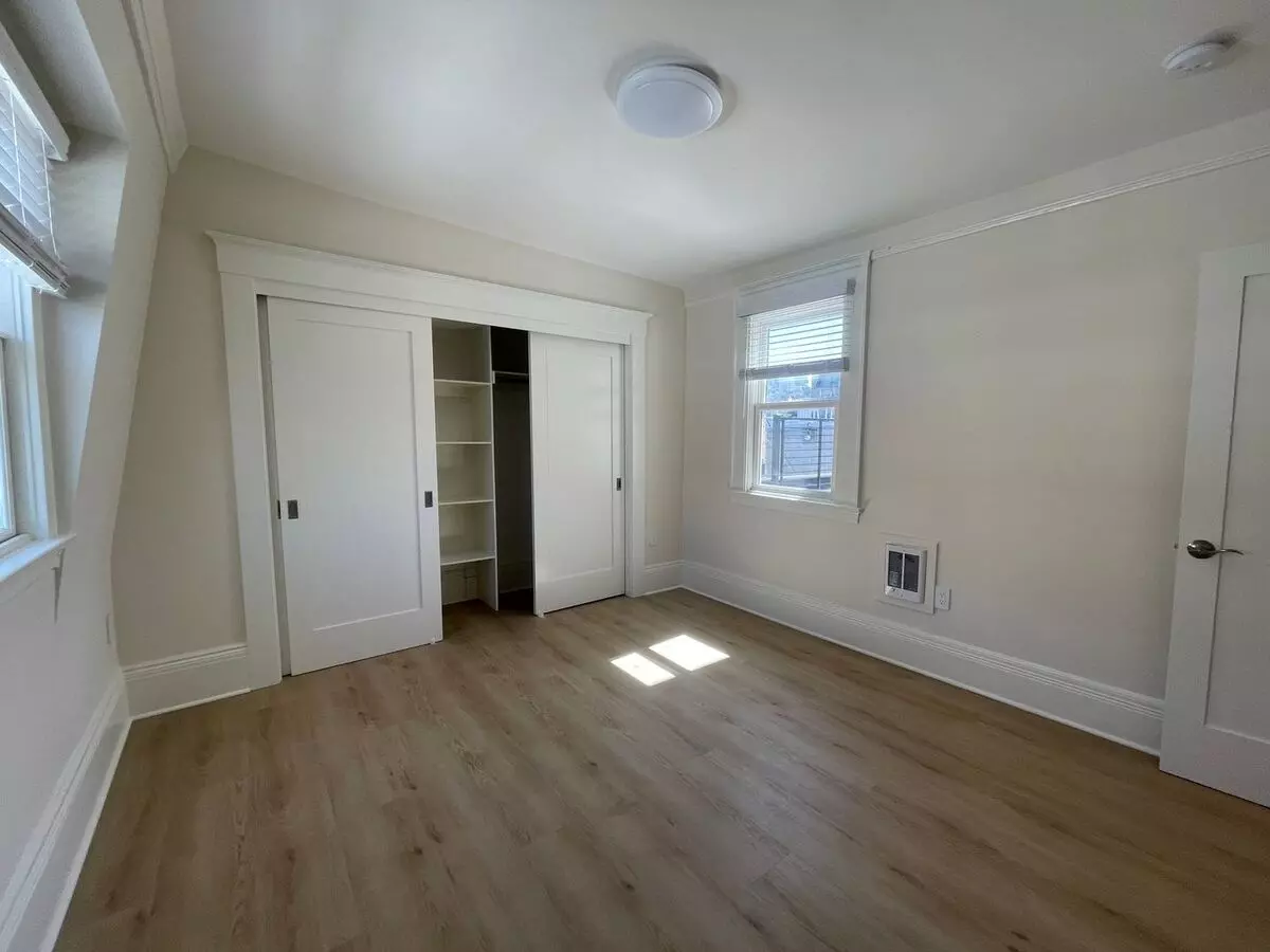 1367 Grant Avenue, San Francisco, CA 94133 photo 3