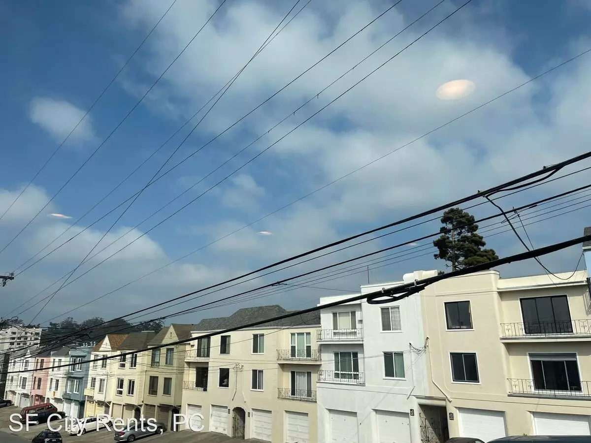 1377 17th Avenue, San Francisco, CA 94122 photo 5