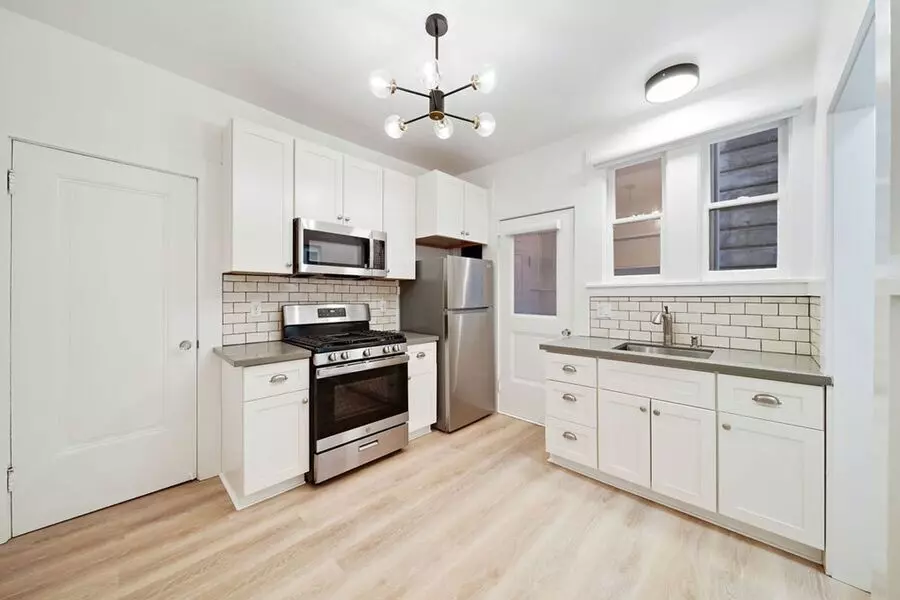 1418 Leavenworth Street, San Francisco, CA 94109 photo 3