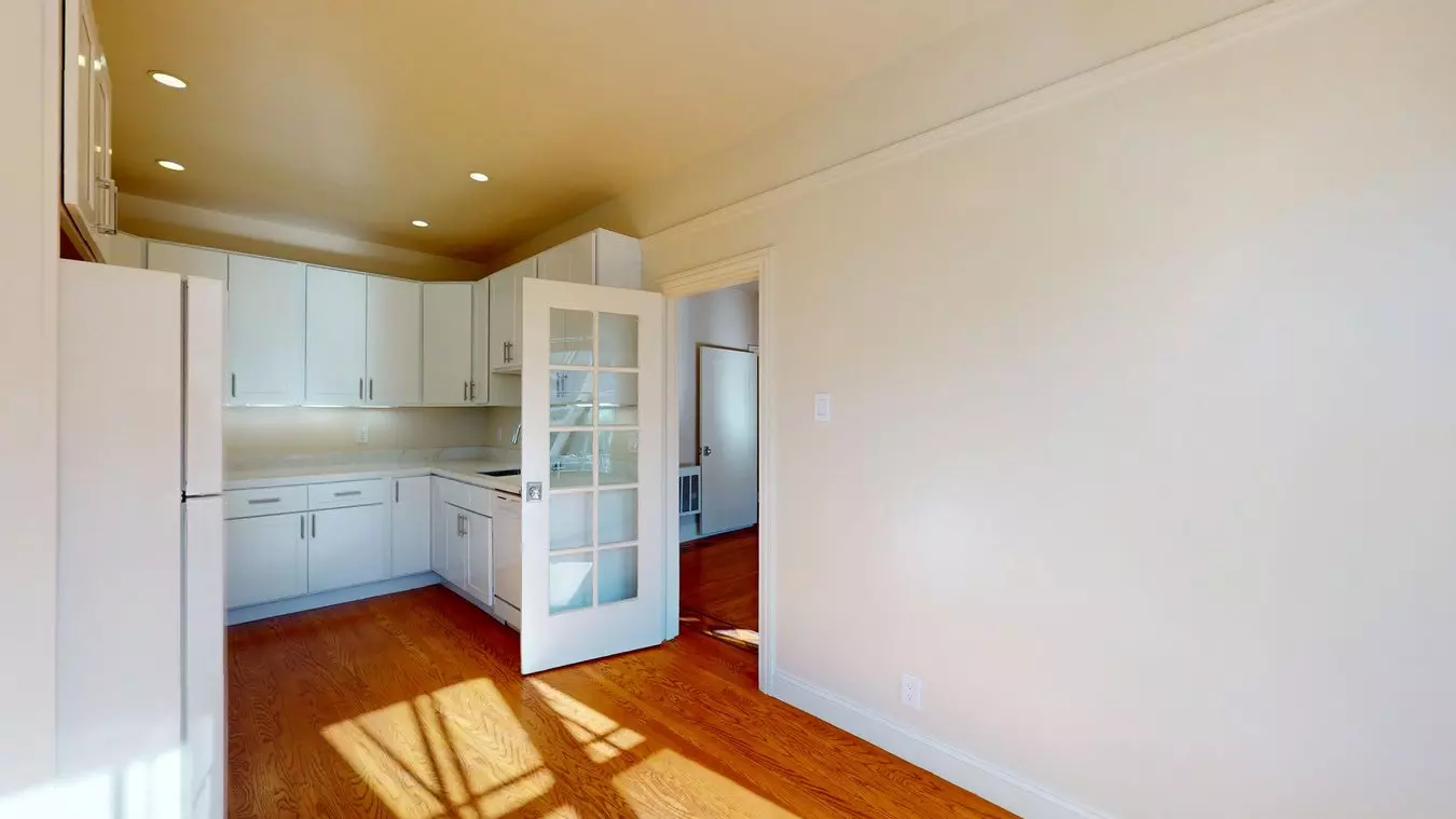 1440 Golden Gate Ave photo 2