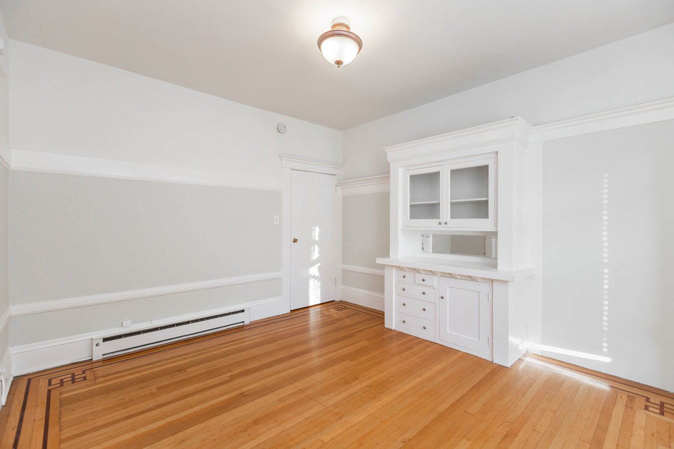 1474 Sacramento photo 3