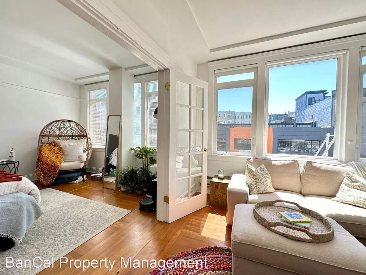 1544 Pacific Avenue, San Francisco, CA 94109 photo 3