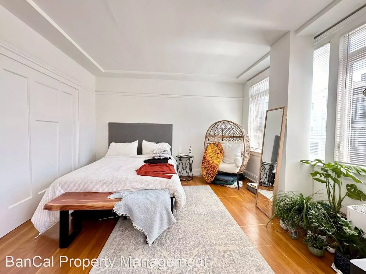 1544 Pacific Avenue, San Francisco, CA 94109 photo 2