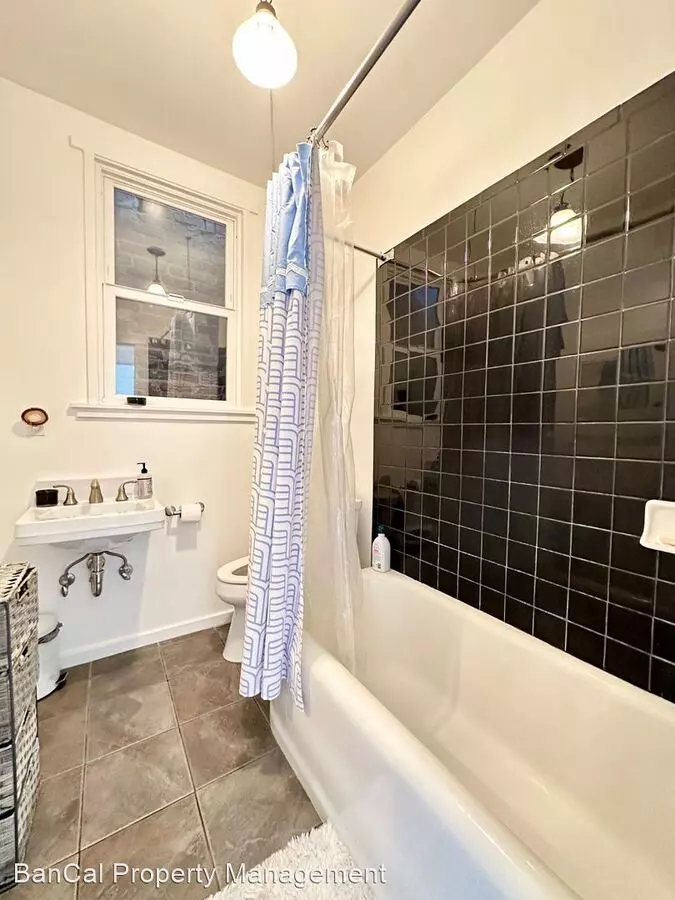 1544 Pacific Avenue, San Francisco, CA 94109 photo 5
