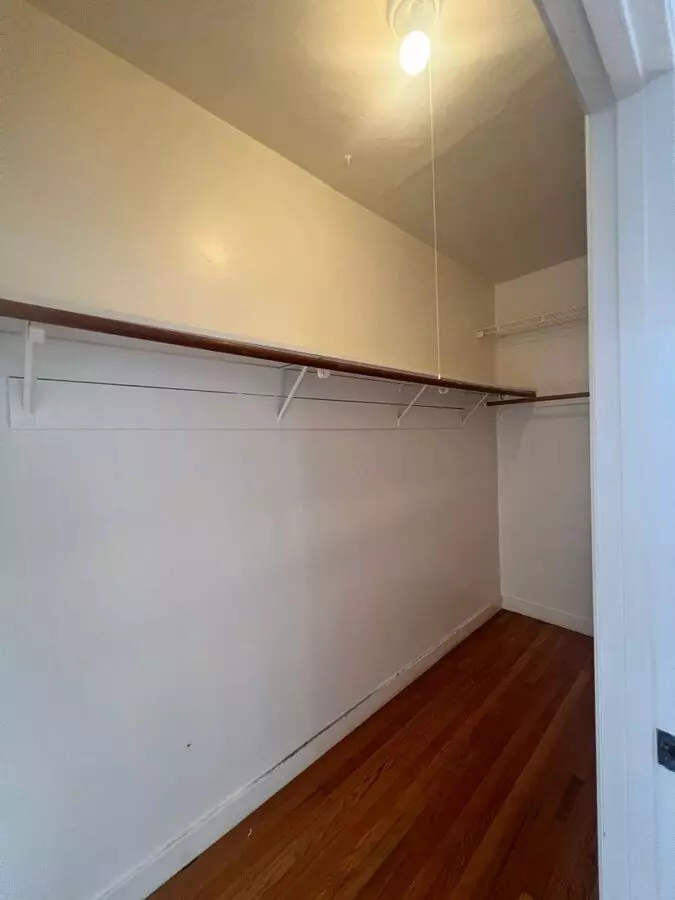 1635 Jones Street, San Francisco, CA 94109 photo 2