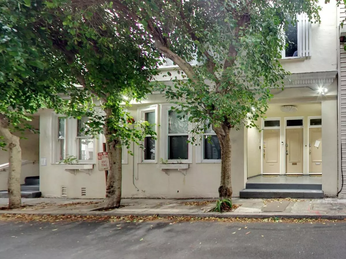17 Leroy Place, San Francisco, CA 94109 photo 4