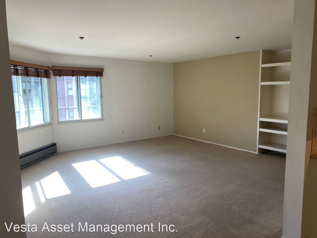 1700 Gough St photo 3