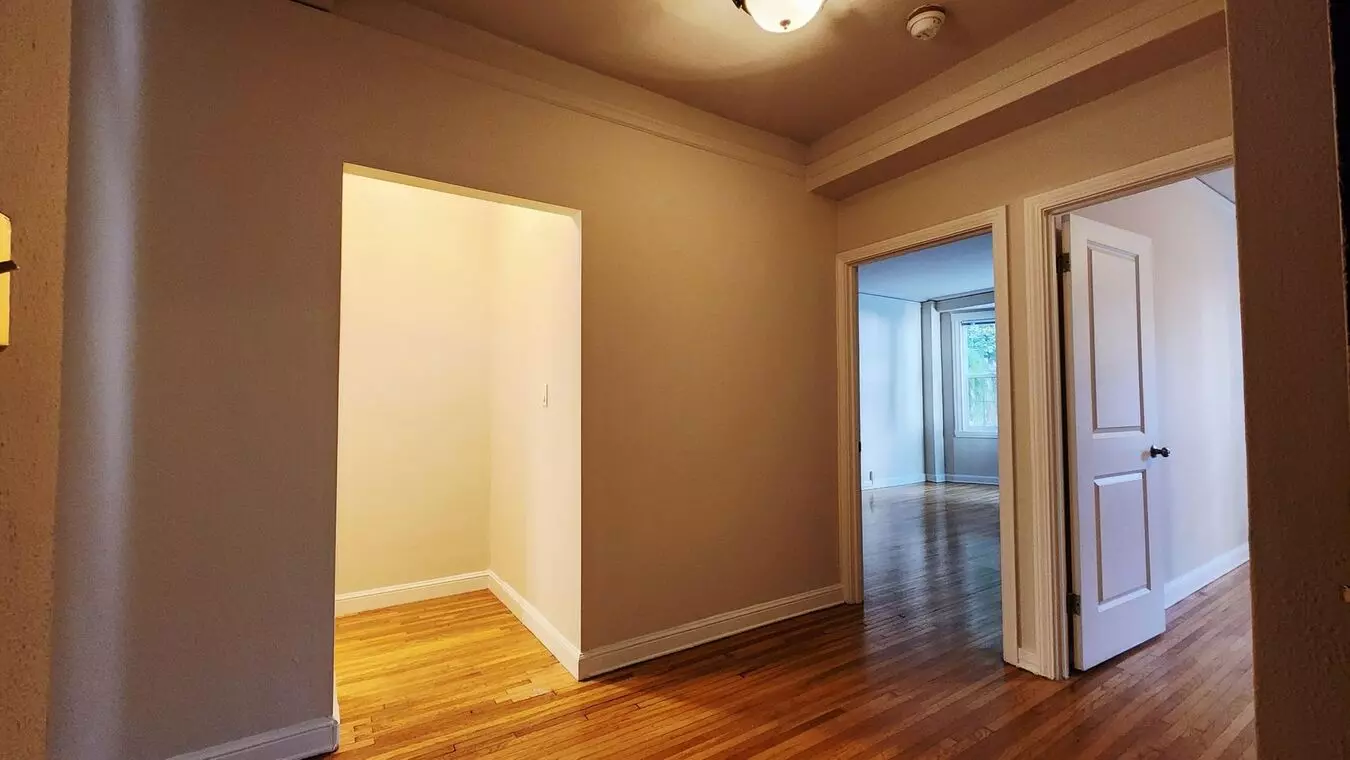 1701 Vallejo Street, San Francisco, CA 94123 photo 3