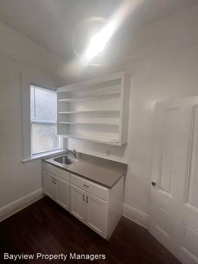 1730 Oakdale Ave. photo 3