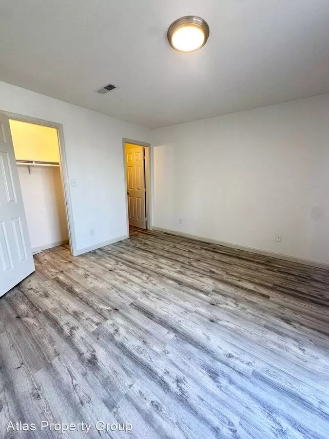 1780 McKinnon Ave, photo 5