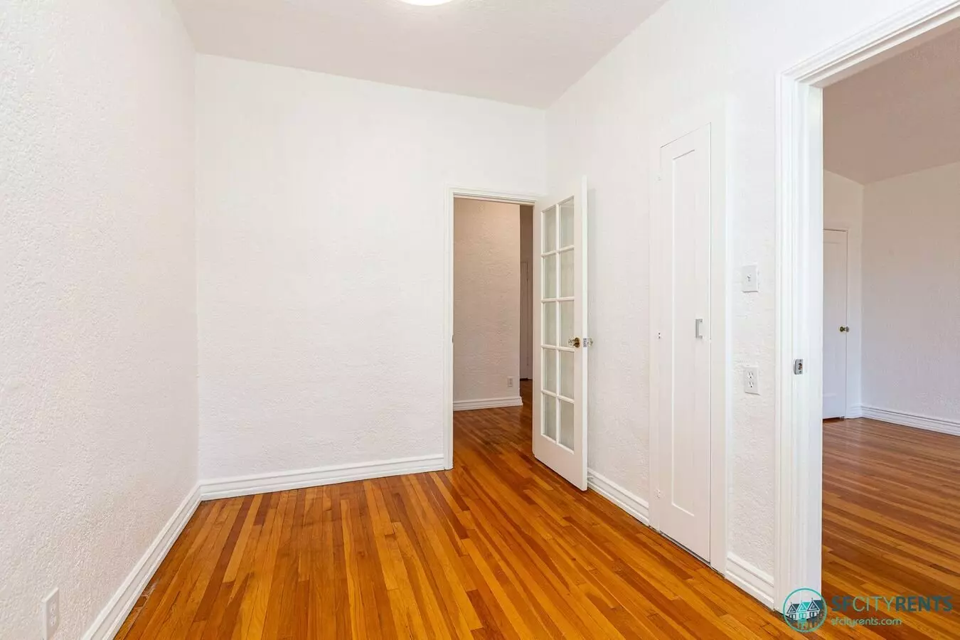 Pacific Heights: Remodeled Massive 1 Bedroom Apartment W/ View &amp; Laundry Onsite Near Polk/fillmore/union Streets photo 4