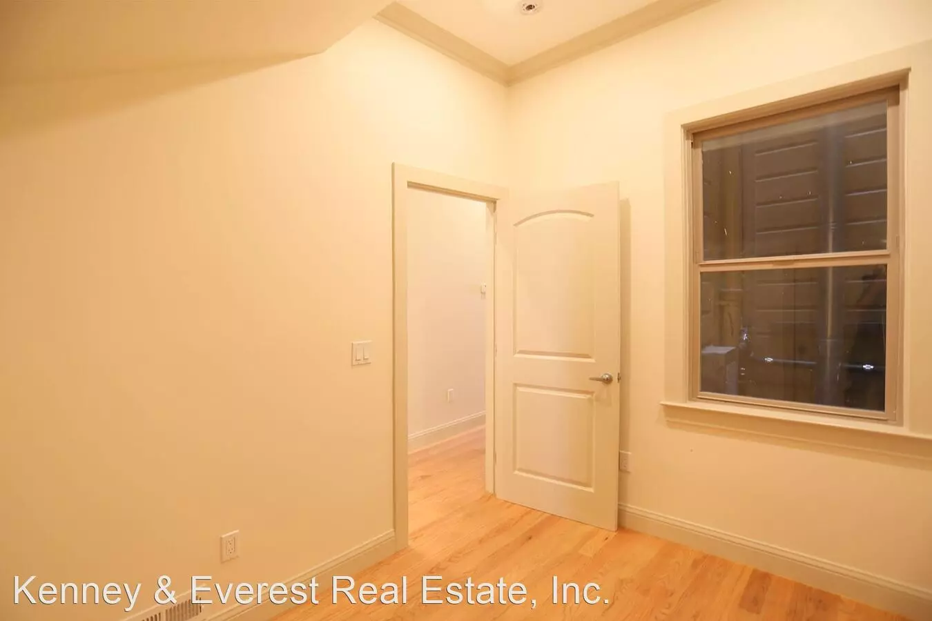 1950 Mason Street, San Francisco, CA 94133 photo 2