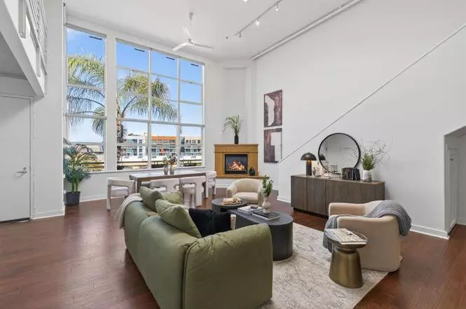 370 De Haro Street, San Francisco, CA 94103 photo 2