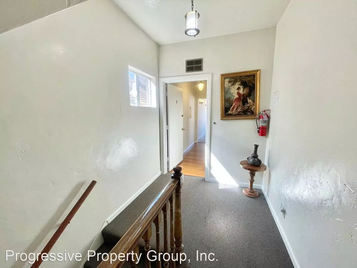 1br/1ba Prime Noe Valley Apt. On Church At 28th St - Progressive photo 2