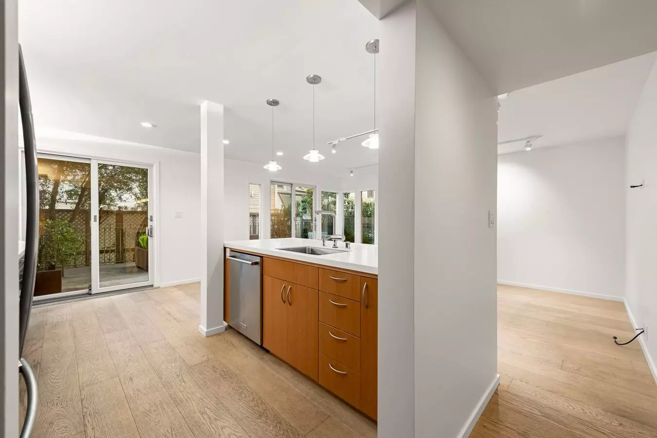 2121 Laguna Street, San Francisco, CA 94115 photo 3