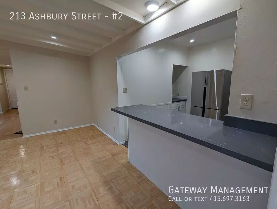 213 Ashbury Street, San Francisco, CA 94117 photo 3