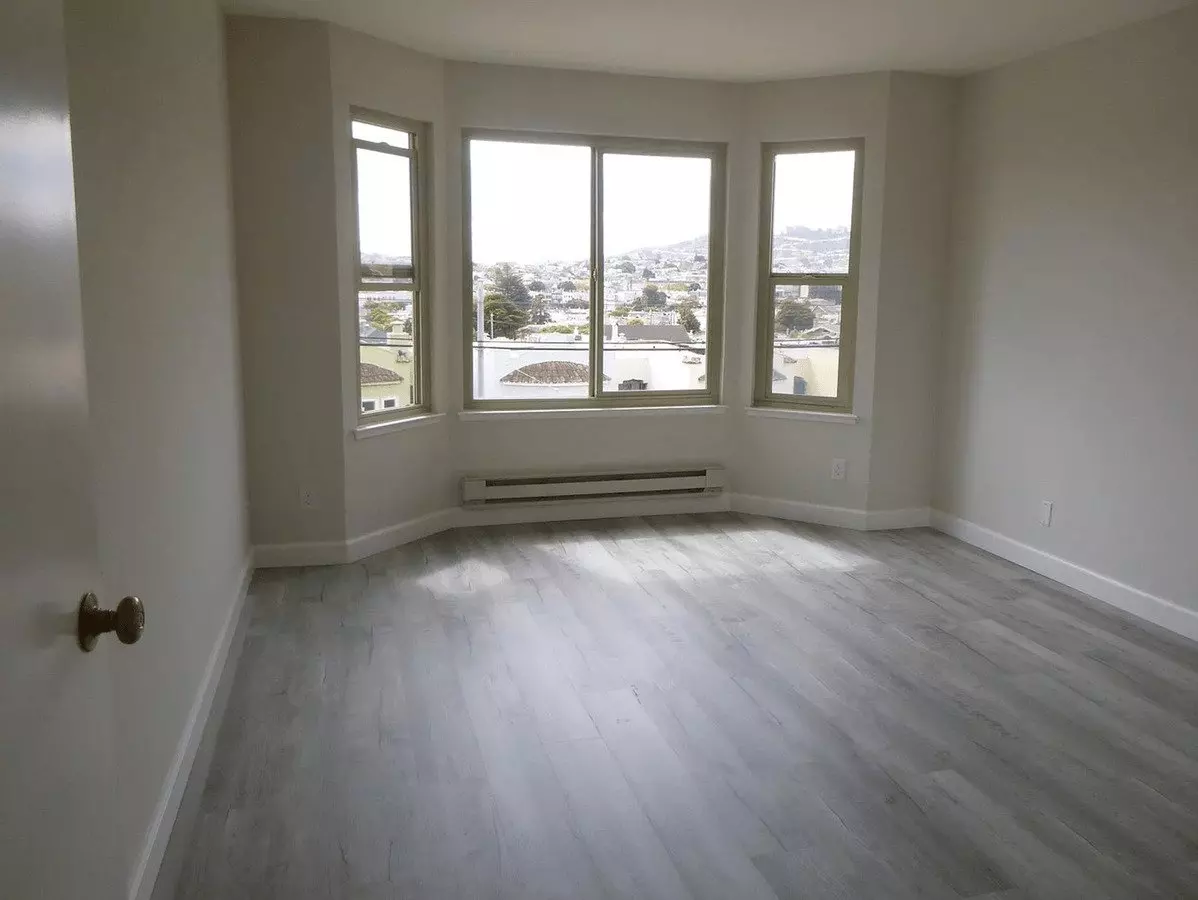 1770 San Jose Avenue, San Francisco, CA 94112 photo 4