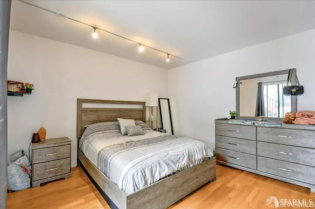 2488 39th Avenue, San Francisco, CA 94116 photo 2