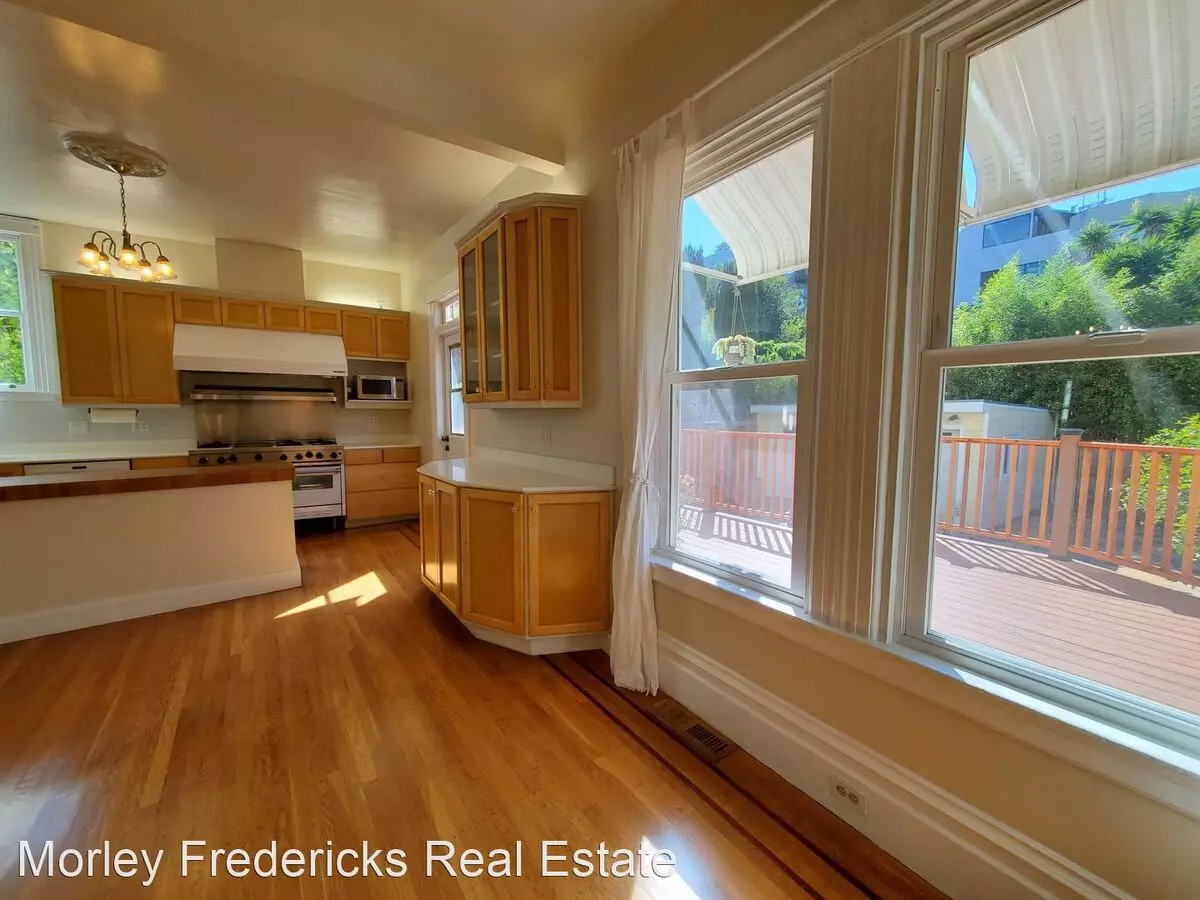252 Diamond Street, San Francisco, CA 94114 photo 4